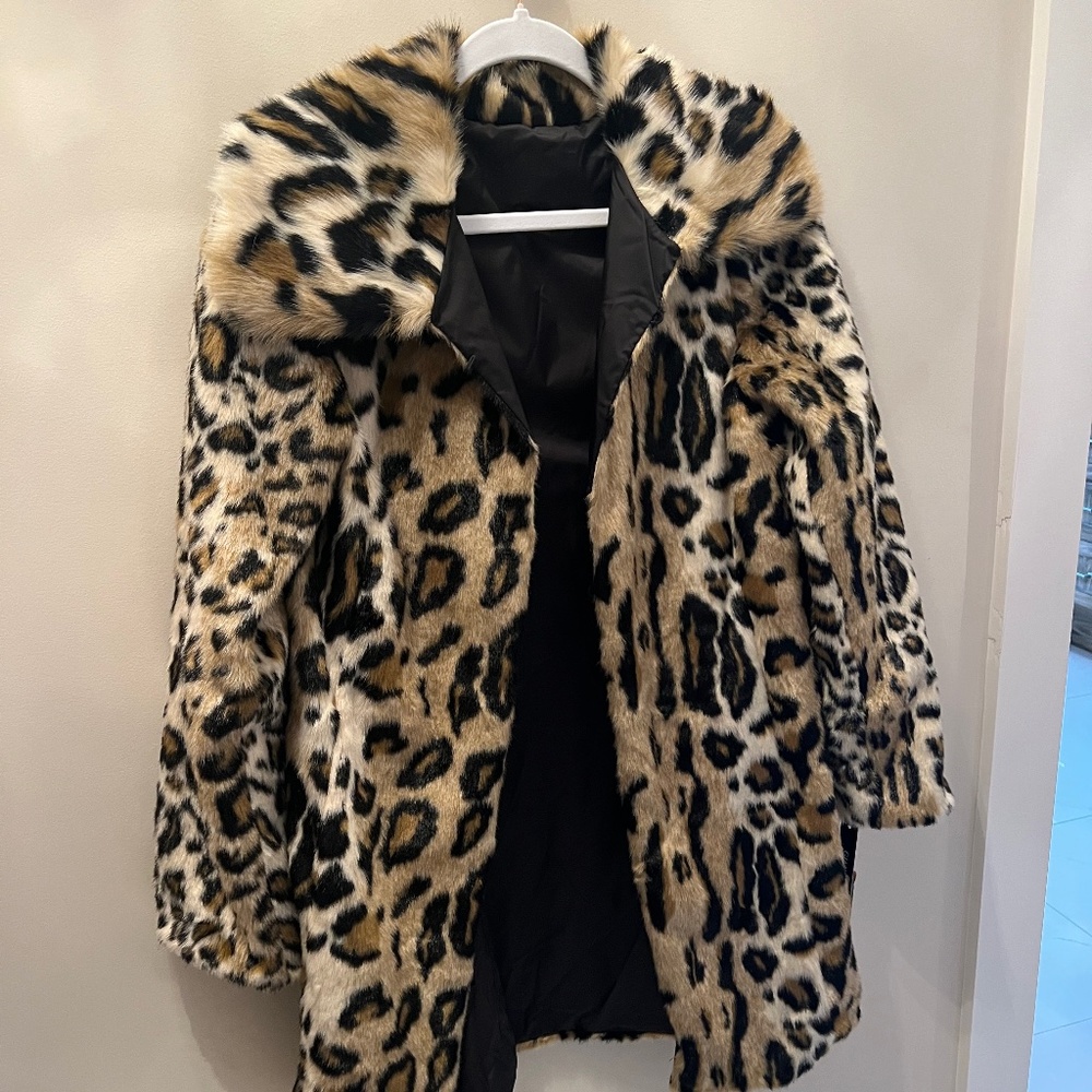 Gianni Bini Coat